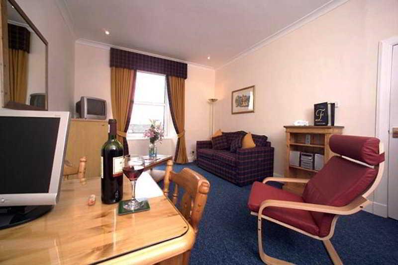 Fountain Court Apartments - Morrison Edynburg Zewnętrze zdjęcie